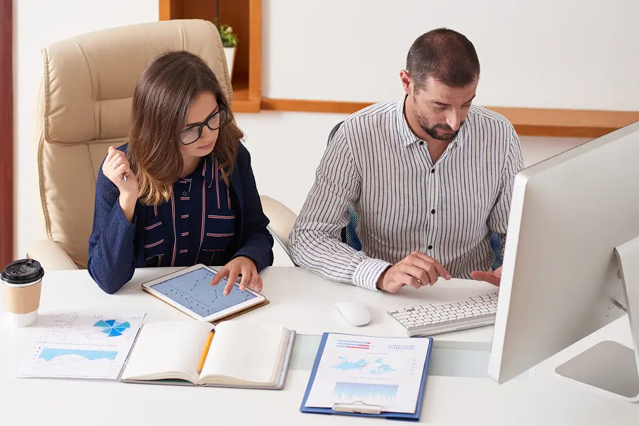 How Bookkeeping Supports Year-End Accounting